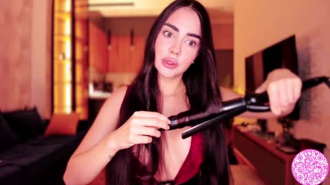 Snapshot of lil_gabbyg chatting on 27, 12, 2024 Gabriela online show from 27, 12, 2024