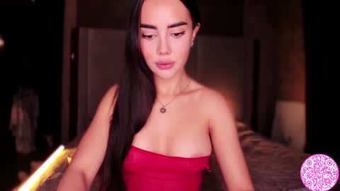 Snapshot of lil_gabbyg chatting on 1, 2, 2025 Gabriela online show from 1, 2, 2025