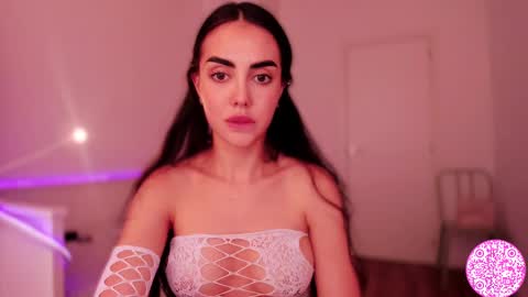 Snapshot of lil_gabbyg chatting on 12, 3, 2025 Gabriela online show from 12, 3, 2025