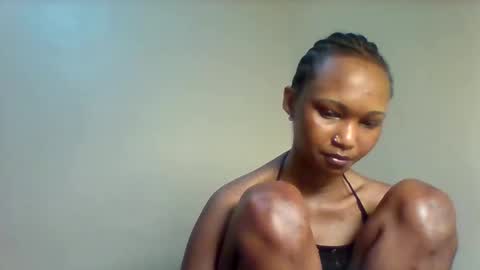 Lil miss online show from 21, 11, 2025