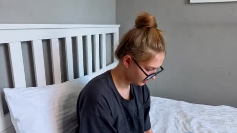 Emma online show from 9, 4, 2026