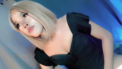 lil_trixxy online show from 20, 6, 2026
