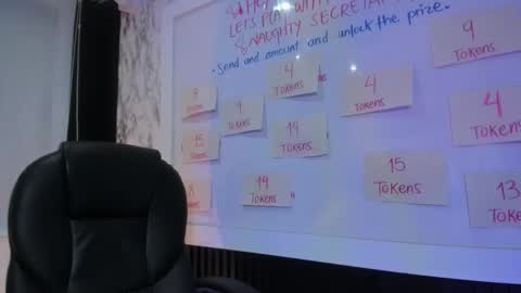 lila_cox online show from 17, 9, 2025