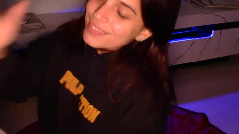 Rebecca online show from 14, 10, 2025