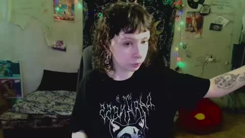 Snapshot of lileyfoxxx chatting on 22, 7, 2026 Lil online show from 22, 7, 2026
