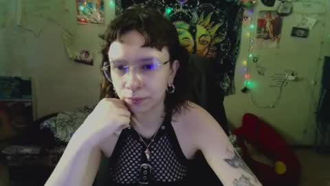 Snapshot of lileyfoxxx chatting on 27, 7, 2026 Lil online show from 27, 7, 2026