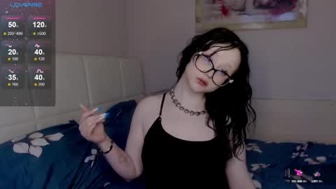 Nika and Lori online show from 25, 1, 2025