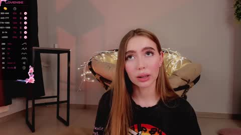 lili__roze_ online show from 9, 1, 2025