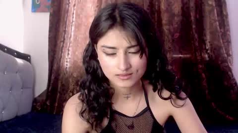 lili_clan11 online show from 15, 1, 2026