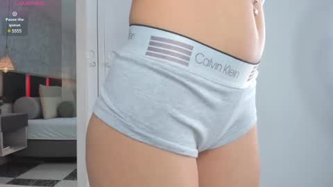 Snapshot of lili_foxy chatting on 22, 2, 2025 lili online show from 22, 2, 2025