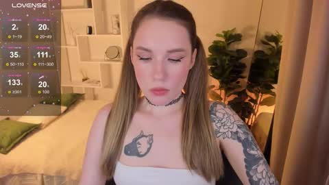 Lily online show from 20, 11, 2025