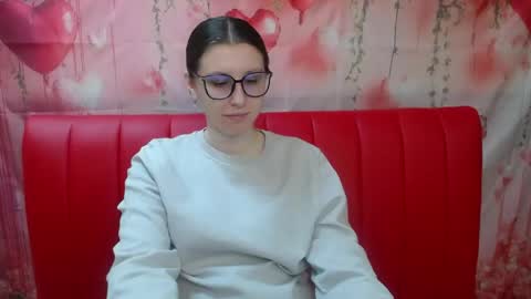 Snapshot of lilianashine chatting on 5, 5, 2026 lilianashine online show from 5, 5, 2026