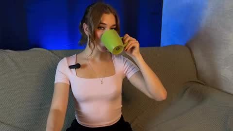 LilianLees online show from 21, 10, 2025