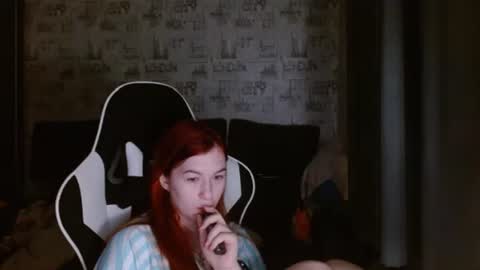 Snapshot of liliawoolf chatting on 5, 2, 2025 liliawoolf online show from 5, 2, 2025