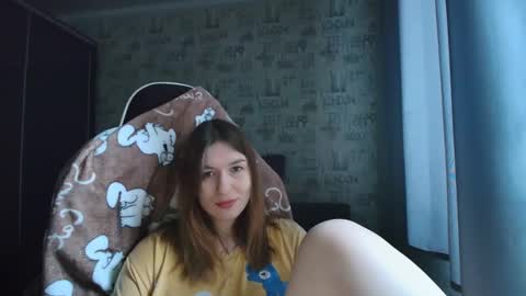 liliawoolf online show from 8, 4, 2026