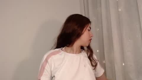 Snapshot of lilicum301 chatting on 19, 2, 2025 your love online show from 19, 2, 2025