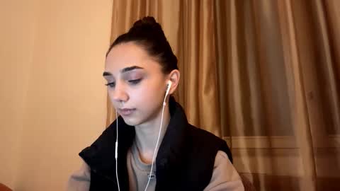 Lina online show from 3, 10, 2025