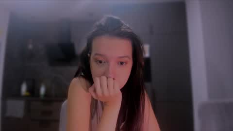 Snapshot of lililaluna chatting on 17, 1, 2025 ... online show from 17, 1, 2025