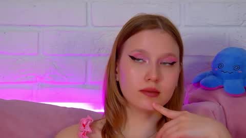 Snapshot of lililinn chatting on 16, 5, 2026 LiliLinn online show from 16, 5, 2026