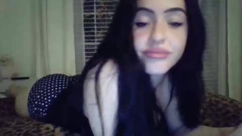 Snapshot of lililuvsy0u chatting on 19, 5, 2026 lililuvsy0u online show from 19, 5, 2026