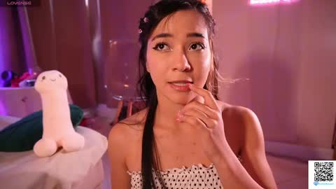 Snapshot of lilith__rosse chatting on 22, 4, 2026 Lilith Rosse online show from 22, 4, 2026