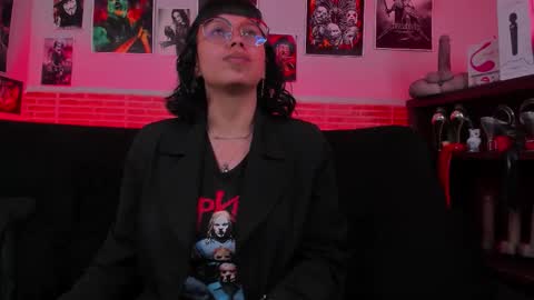 Snapshot of lilith_deveraux_ chatting on 11, 9, 2025 MISTRESS LILITH online show from 11, 9, 2025