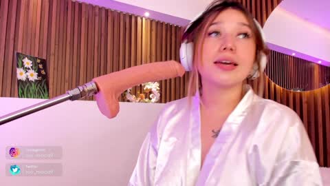 Snapshot of lilith_gray9 chatting on 21, 12, 2024 Lilith Gray online show from 21, 12, 2024