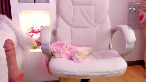 Snapshot of lilith_gray9 chatting on 21, 2, 2025 Lilith Gray online show from 21, 2, 2025