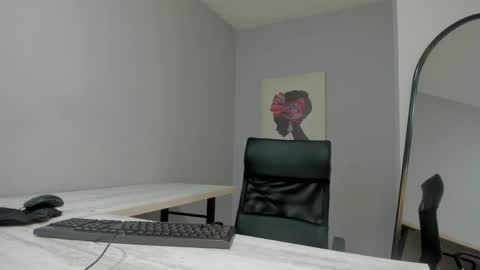 Snapshot of lilith_moonx_ chatting on 7, 6, 2026 Lilith online show from 7, 6, 2026