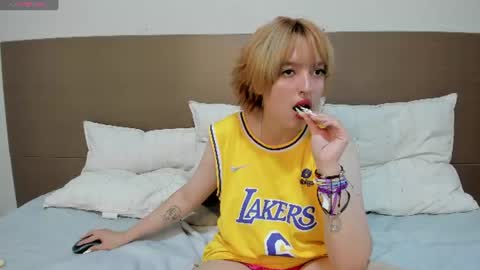 Snapshot of lilith_moonx_ chatting on 10, 6, 2026 Lilith online show from 10, 6, 2026