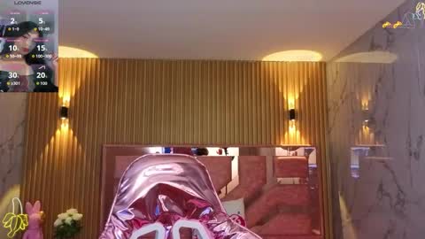 Lilith  online show from 25, 10, 2025