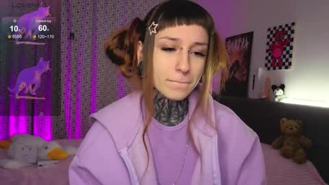 lilith_poison online show from 8, 11, 2025