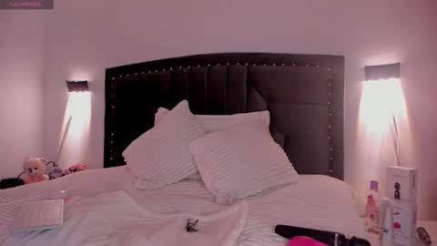 lilith_thompson online show from 15, 10, 2025