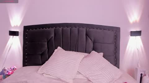 lilith_thompson online show from 24, 10, 2025