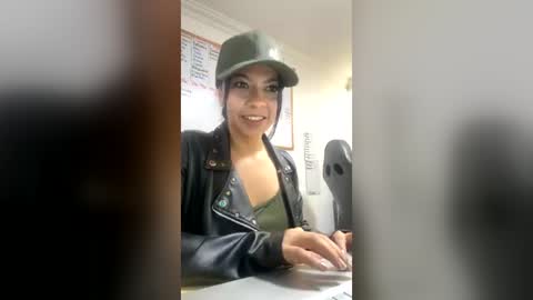 Snapshot of lilith_vanellope chatting on 20, 6, 2026 lilith online show from 20, 6, 2026
