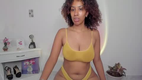 Alejandra  online show from 16, 2, 2025