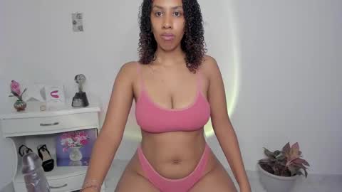 Alejandra  online show from 9, 3, 2025