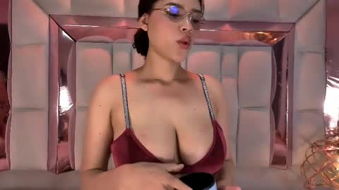 Snapshot of lilithadams11 chatting on 23, 4, 2026 online show from 23, 4, 2026