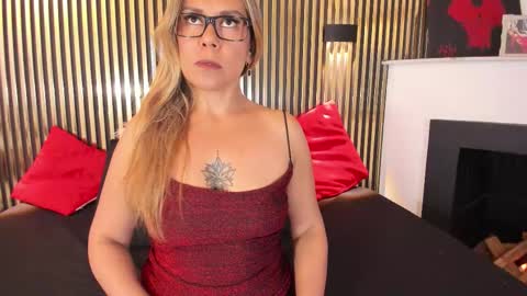   online show from 11, 10, 2025