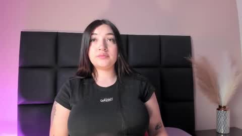 LilithEsme online show from 20, 11, 2025