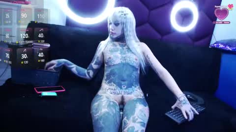 Snapshot of lilithlevis chatting on 22, 2, 2025 Tifon Mary - Indepent model  online show from 22, 2, 2025