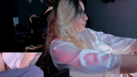 Snapshot of lilithmystic01 chatting on 16, 1, 2025 lilithmystic01 online show from 16, 1, 2025