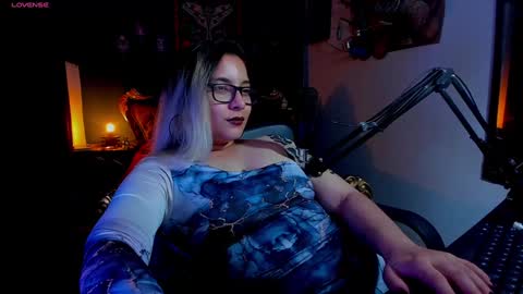 Snapshot of lilithmystic01 chatting on 2, 2, 2025 lilithmystic01 online show from 2, 2, 2025