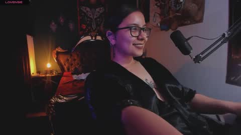 Snapshot of lilithmystic01 chatting on 8, 2, 2025 lilithmystic01 online show from 8, 2, 2025