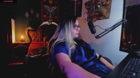 Snapshot of lilithmystic01 chatting on 21, 2, 2025 lilithmystic01 online show from 21, 2, 2025