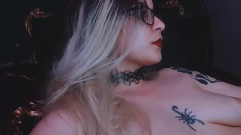 Snapshot of lilithmystic01 chatting on 22, 2, 2025 lilithmystic01 online show from 22, 2, 2025