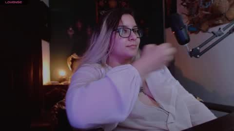 Snapshot of lilithmystic01 chatting on 24, 2, 2025 lilithmystic01 online show from 24, 2, 2025