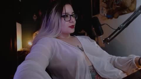 Snapshot of lilithmystic01 chatting on 24, 2, 2025 lilithmystic01 online show from 24, 2, 2025