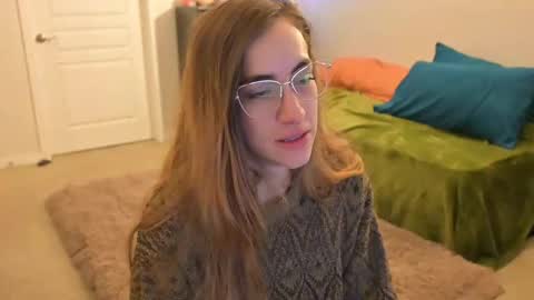 Snapshot of lilithoftrees chatting on 15, 2, 2025 L online show from 15, 2, 2025