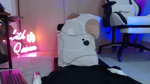 Snapshot of lilithqueen1 chatting on 23, 9, 2025 La pelirroja online show from 23, 9, 2025